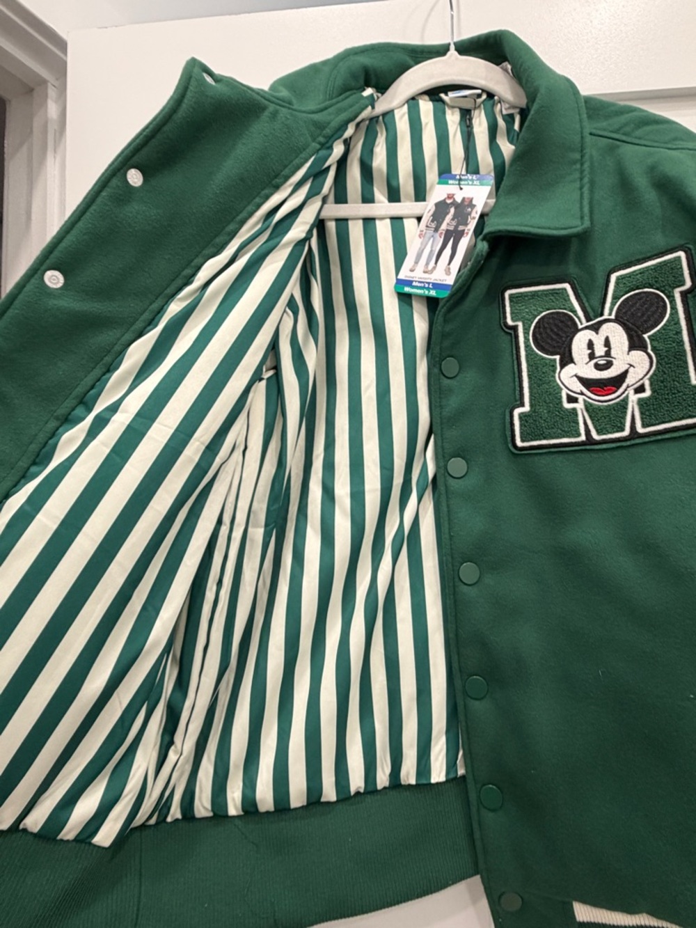 Disney Adult Unisex Varsity Jacket Mickey Mouse New With Tag Women’s and Men’s - Picture 5 of 8